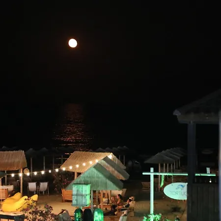 Bakuba - Pe Plaja Cu La Mare & Loc Parcare Gratis Apartment Navodari