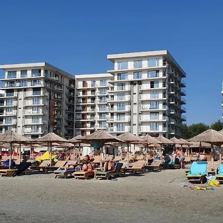 Bakuba - Pe Plaja Cu La Mare & Loc Parcare Gratis Apartment Navodari