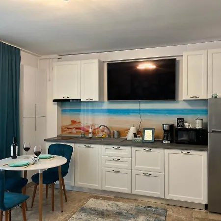 Apartment Bakuba - Pe Plaja Cu La Mare & Loc Parcare Gratis Năvodari